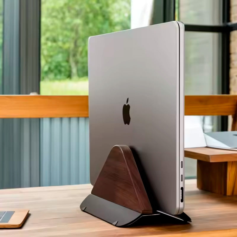 suporte vertical trigonal de madeira para notebook preto e madeira neua exclusive