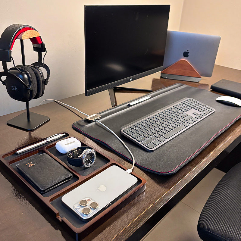 Desk Pad Singular de Couro com Suporte Exclusive preto neua desk mat orbitkey no brasil